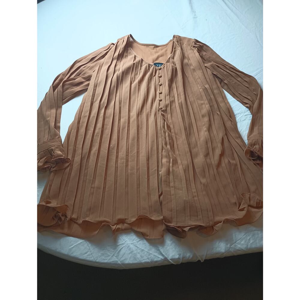 VICI Pleated Beige Long sleeve Blouse Women Missing tie XS